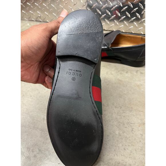 Gucci - Black Leather Web Slip On Loafers / 7.5 M - Picture 4 of 12